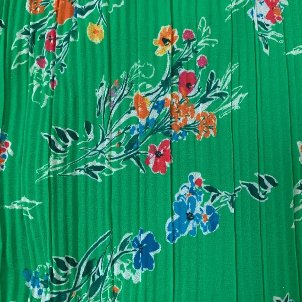 Boots & Barkley Green Floral Pet Dog Dress Size Medium Up to 40lbs